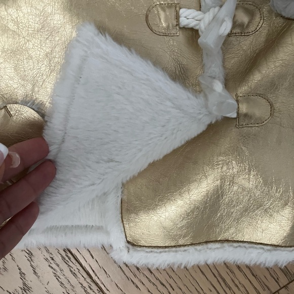 3 for $25 - warm soft vest for baby nwt - Picture 5 of 6